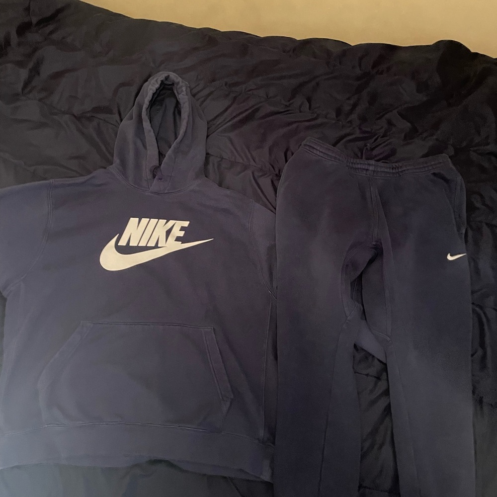Nike Tracksuit - image 3